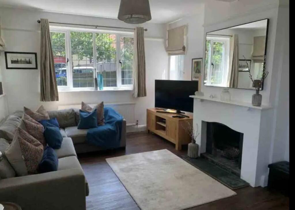 Additional image 3 of South Way, Lewes