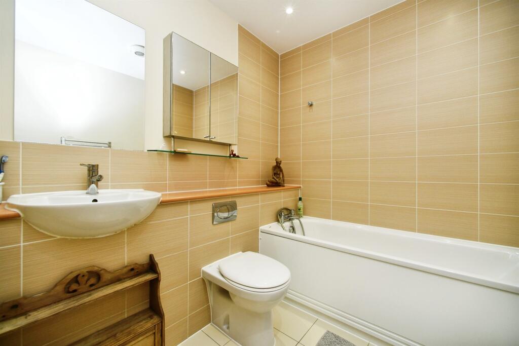 Additional image 13 of West Quay, Newhaven