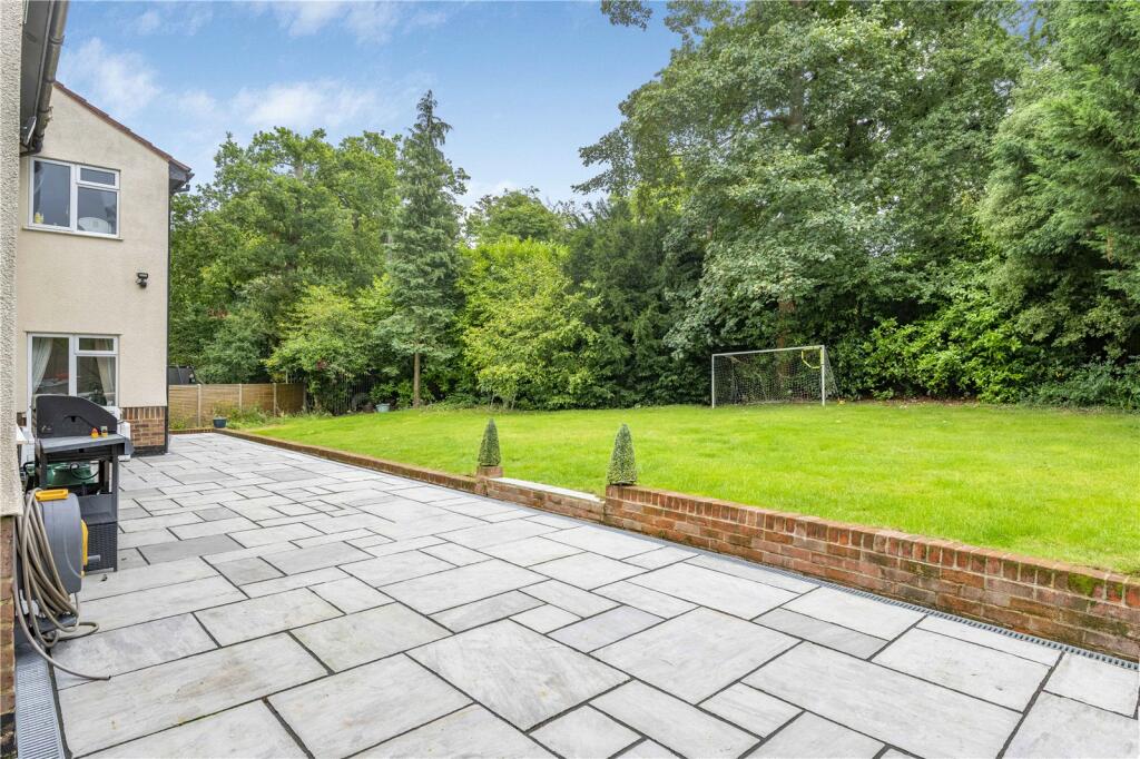 Additional image 8 of Rolinsden Way, Keston, BR2