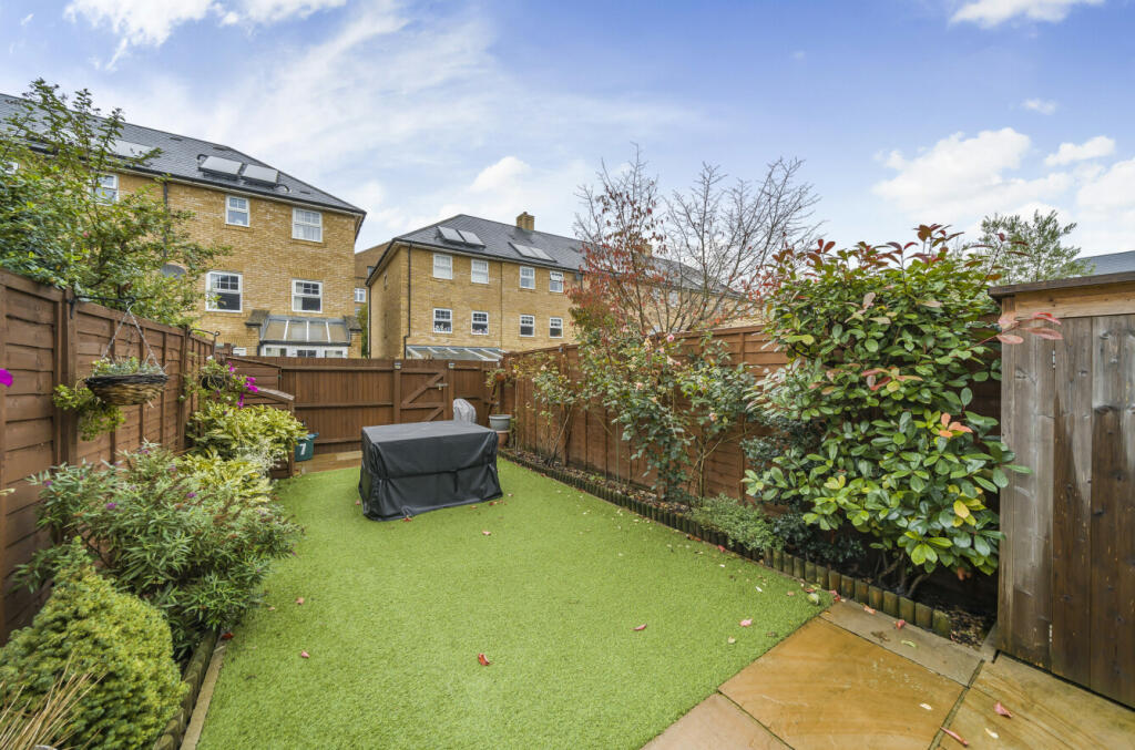 Additional image 7 of Lorimer Row, Bromley, BR2