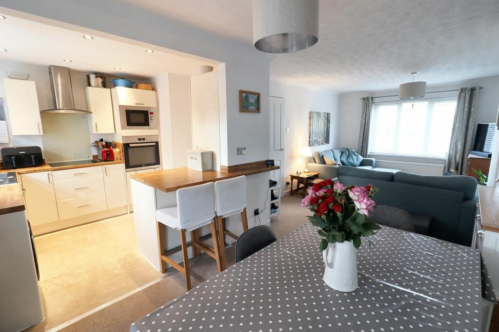 Additional image 21 of Warwick Place, Thornbury, BS35