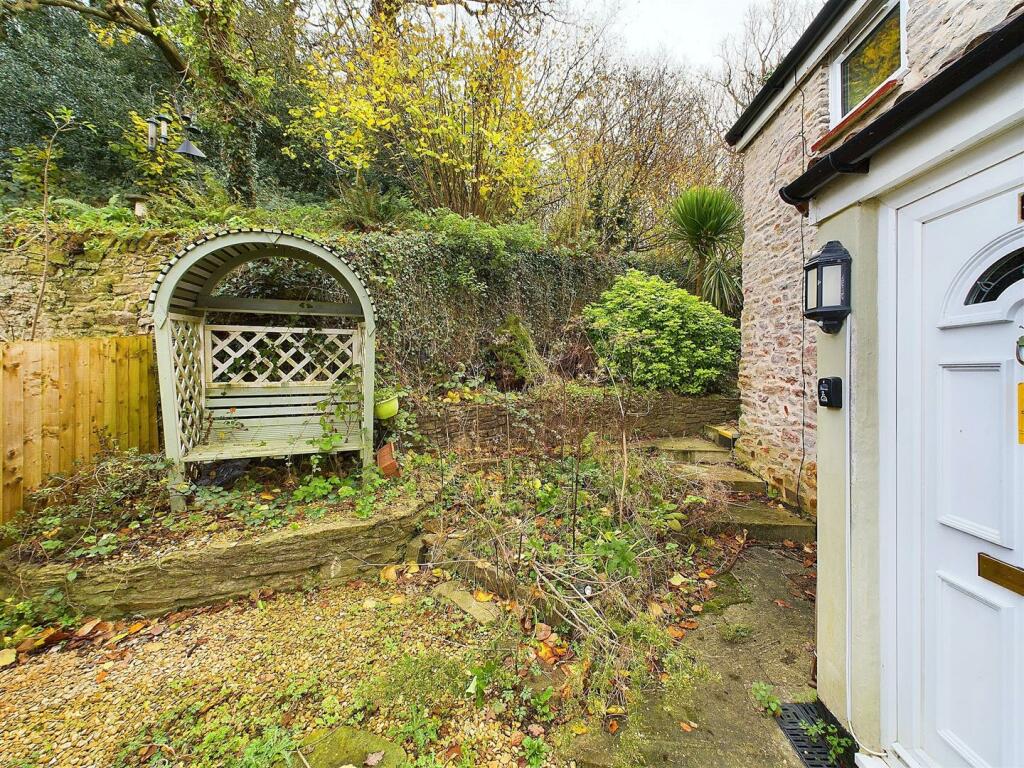 Additional image 4 of Morgans Buildings, Clapton In Gordano, Bristol