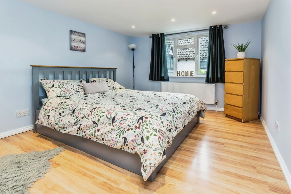 Additional image 10 of Leaves Green Road, Keston, BR2