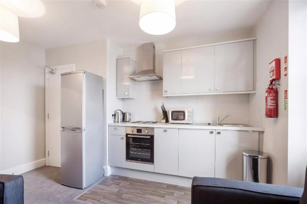 Additional image 4 of 3 bedroom property in Fremantle Road, Bristol