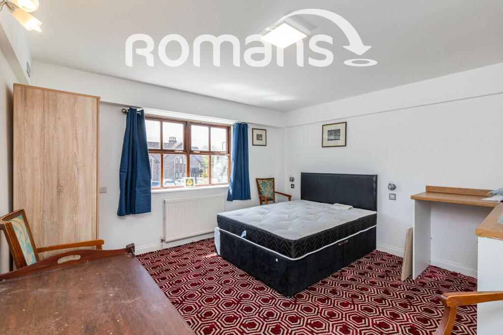 Additional image 2 of High Street, Winterbourne