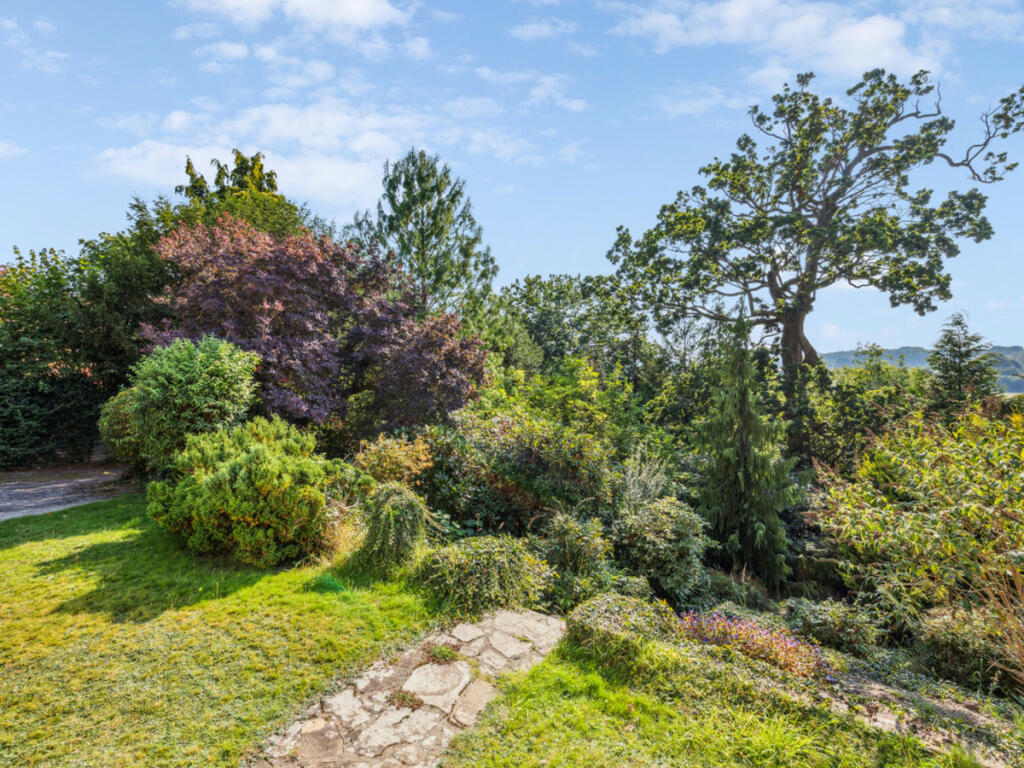 Additional image 2 of Hartfield Crescent, Kent, BR4