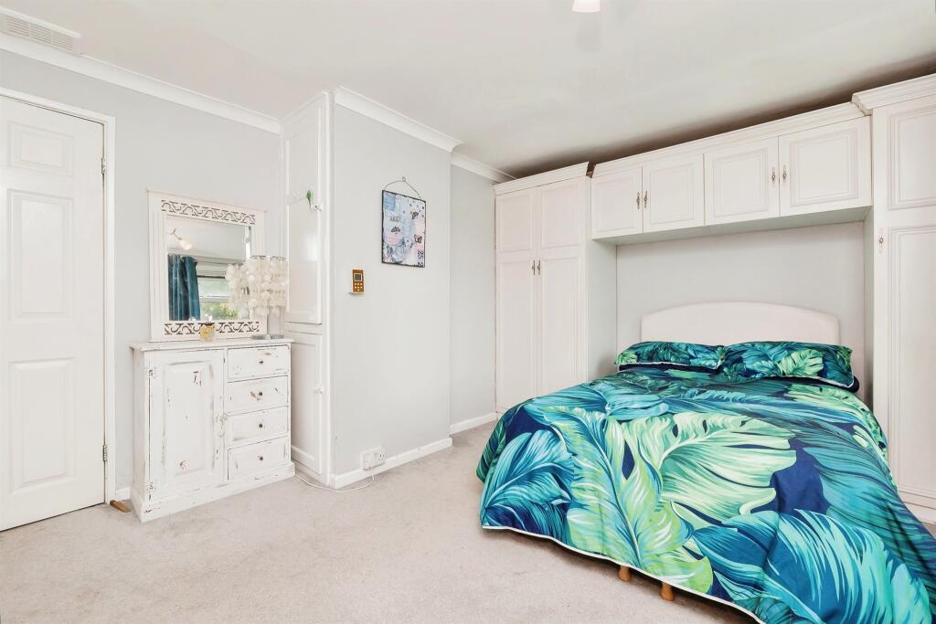 Additional image 10 of Queens Road, Warmley, Bristol