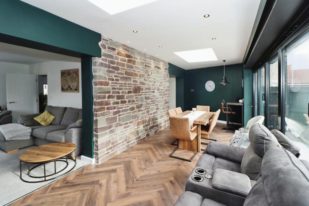 Additional image 18 of Badger Road, Thornbury, Bristol, Gloucestershire, BS35