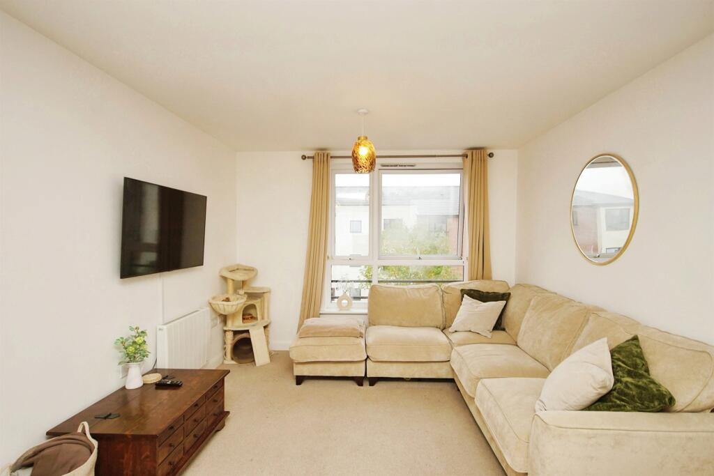 Additional image 4 of Elmtree Way, Kingswood, Bristol