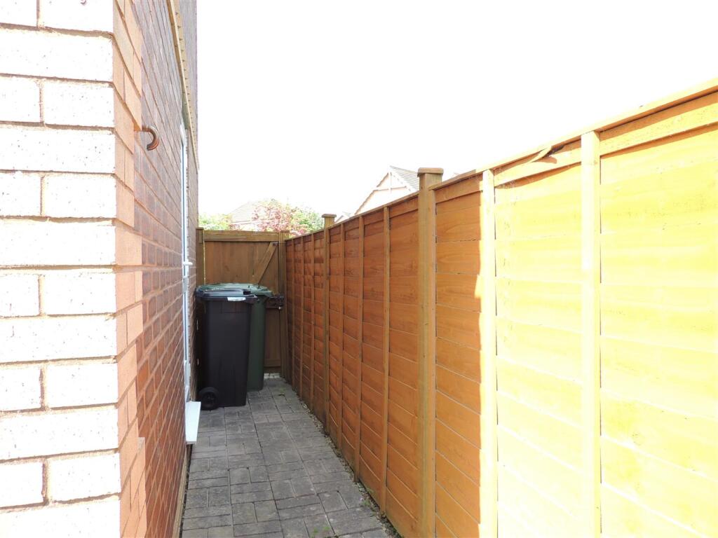 Additional image 7 of St. Pierre Drive, Bristol