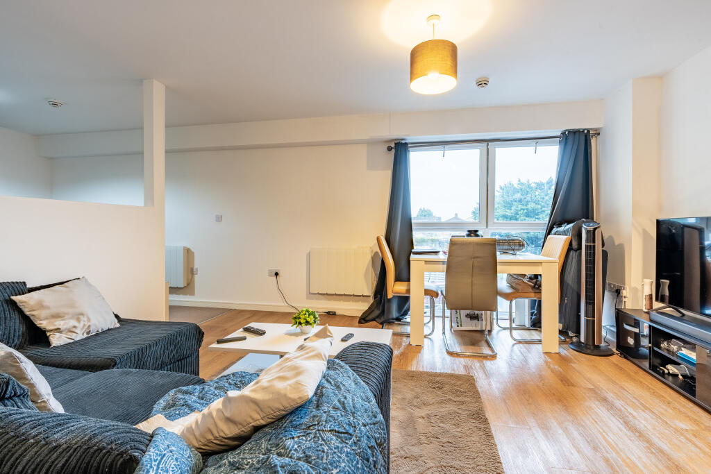 Additional image 13 of Beacon Tower, Fishponds Road