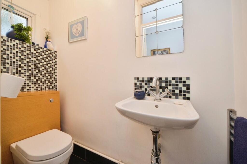 Additional image 8 of Ravensbourne Avenue, Beckenham, BR3