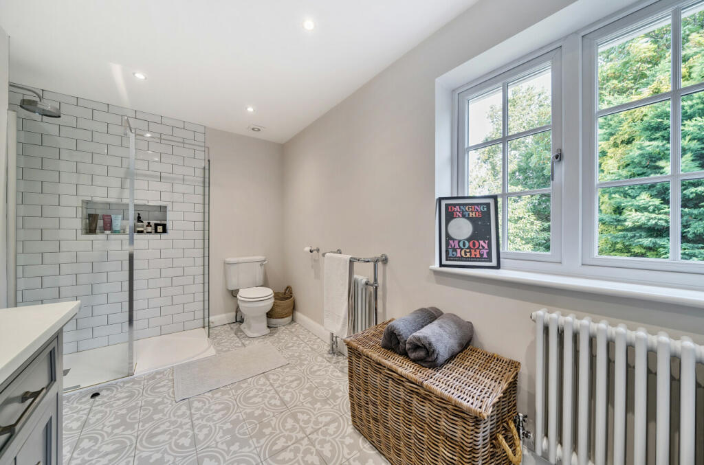 Additional image 16 of Wood Ride, Petts Wood, BR5