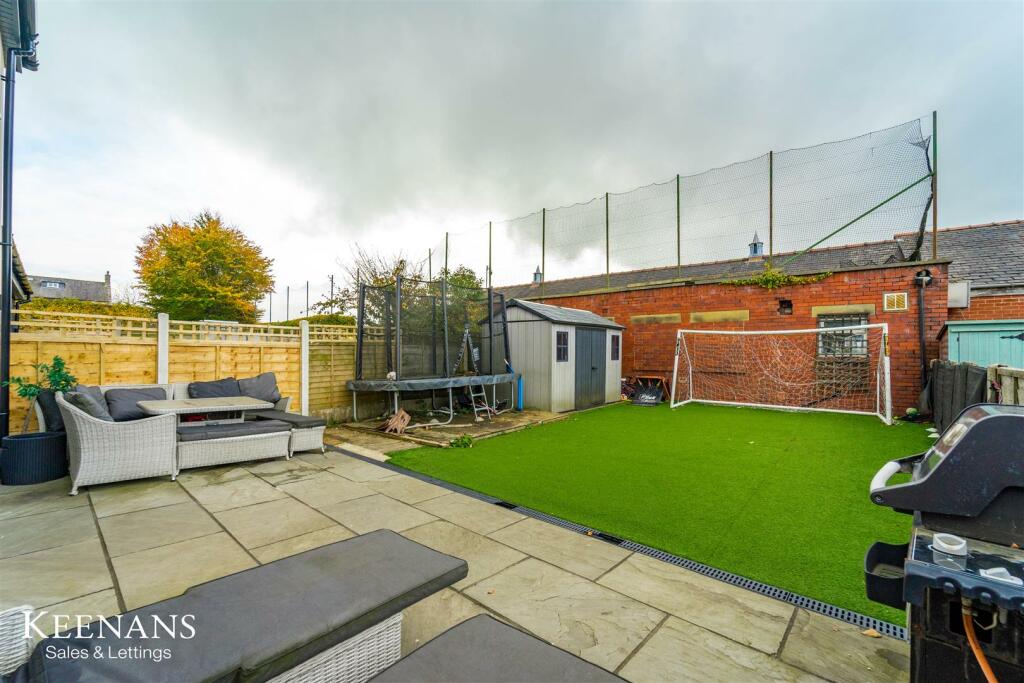 Additional image 39 of Warwick Drive, Clitheroe