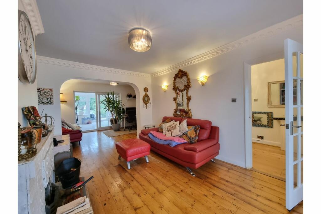 Additional image 24 of Third Avenue, Newhaven, BN9