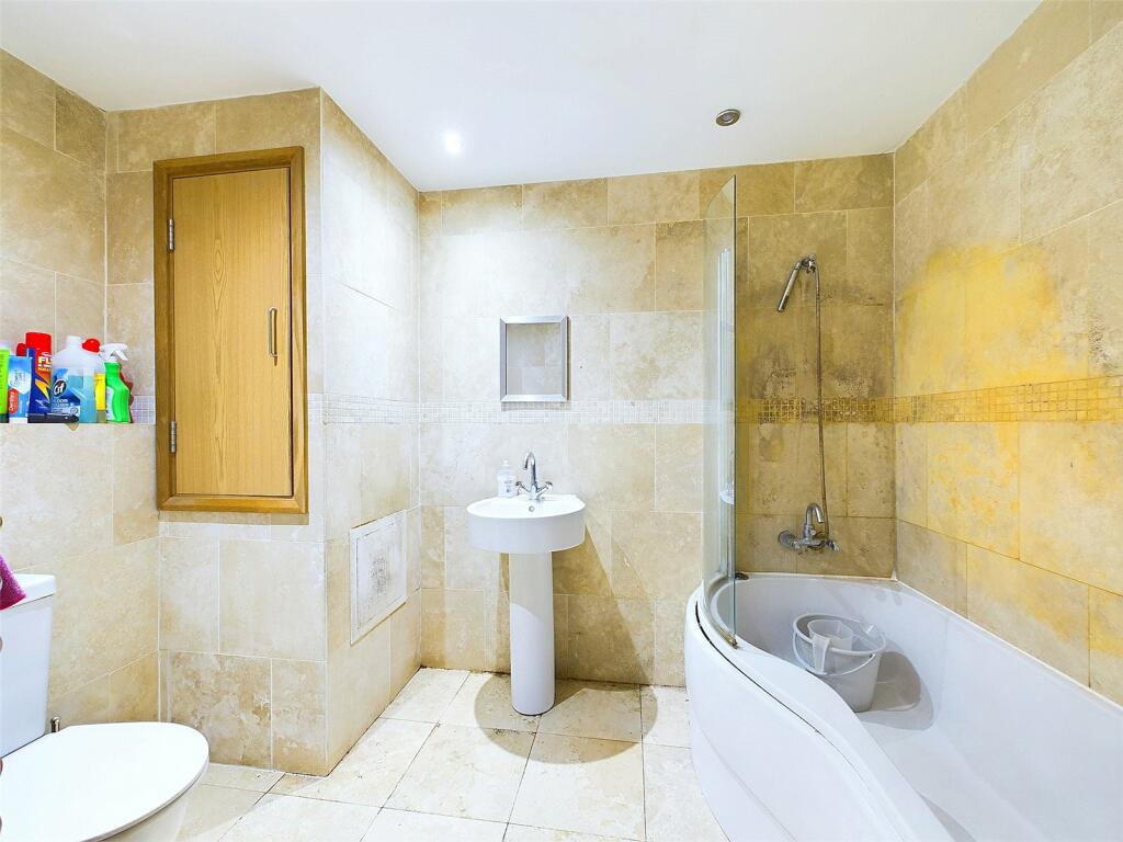 Additional image 4 of Stonegate House, Stone Street, Bradford, West Yorkshire, BD1