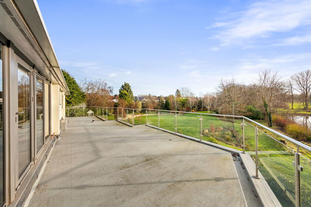 Additional image 25 of Barnfield Wood Close, Beckenham, BR3