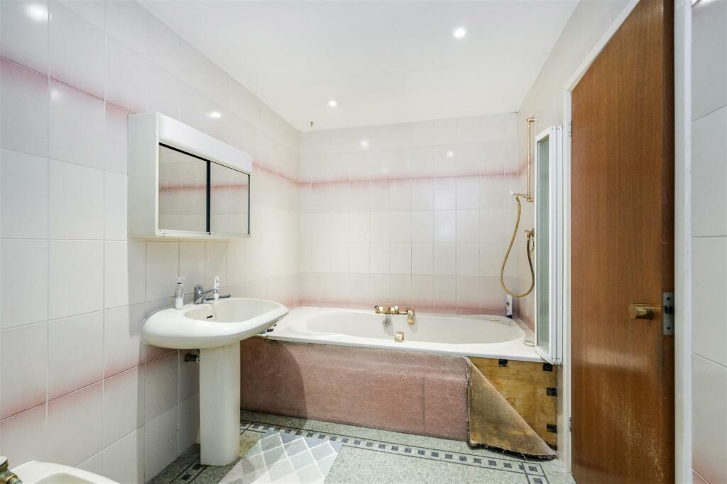 Additional image 31 of Julian Road, Orpington