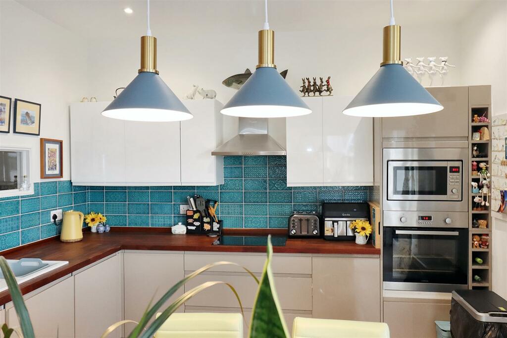 Additional image 8 of Victorian apartment located along Marine Parade