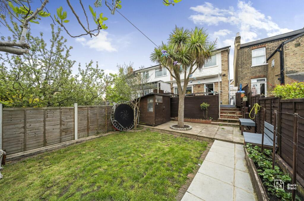 Additional image 18 of Birkbeck Road, Beckenham, BR3