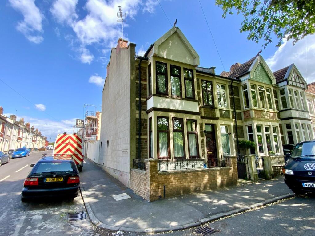 Additional image 29 of Park Crescent, Whitehall, Bristol