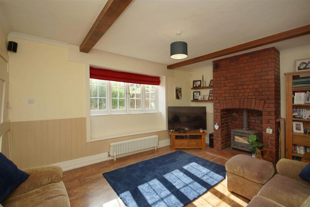 Additional image 7 of Stunning 4 Bedroom Cottage With Equally Stunning 2 Double Bedroom Detached Annexe, Winterbourne