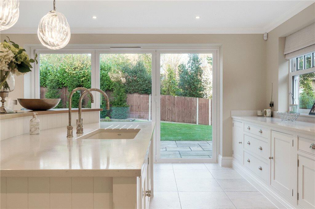 Additional image 7 of Plaistow Lane, Bromley