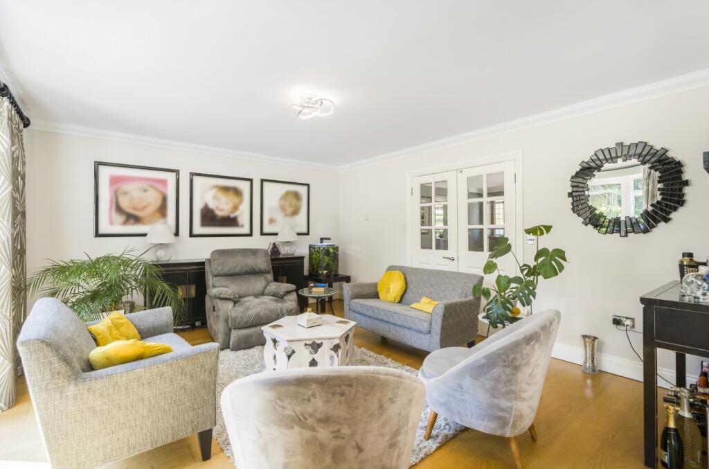 Additional image 33 of Oxenden Wood Road, Orpington