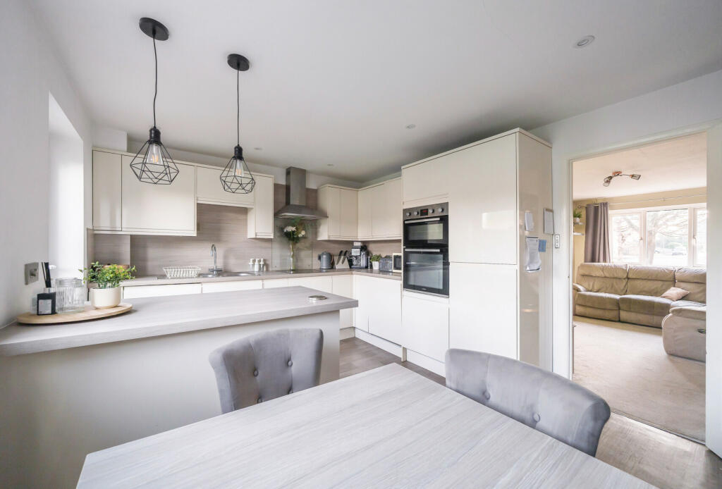 Additional image 16 of York Close, Yate, Bristol, Gloucestershire, BS37