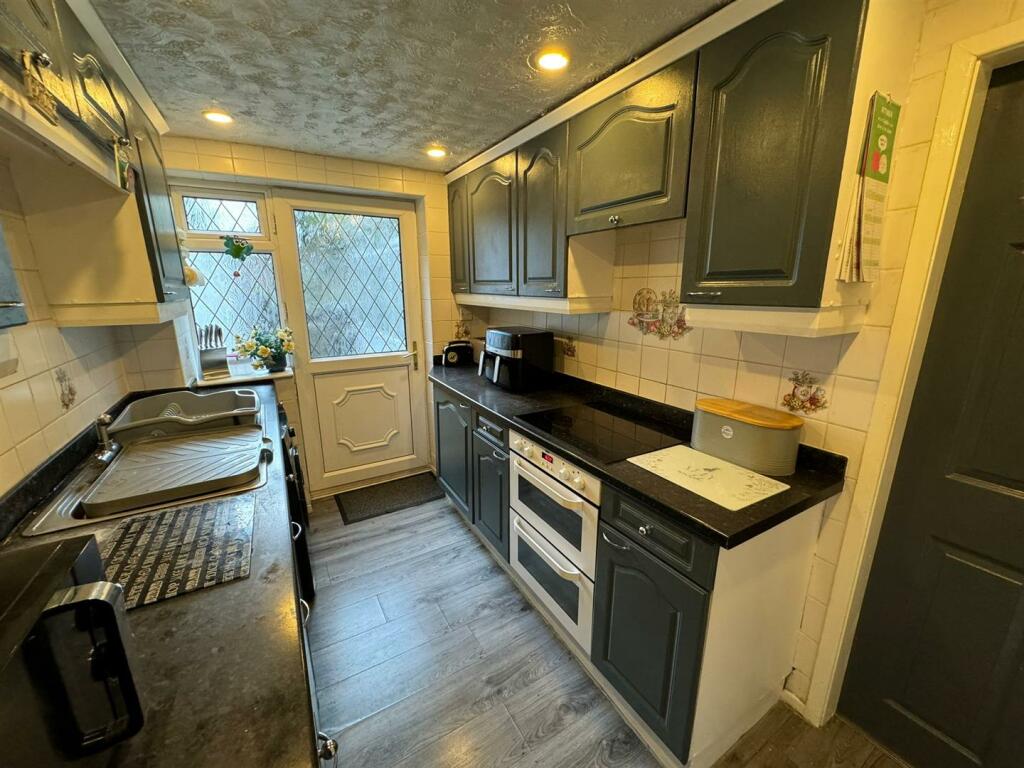 Additional image 8 of Fourlands Court, Bradford