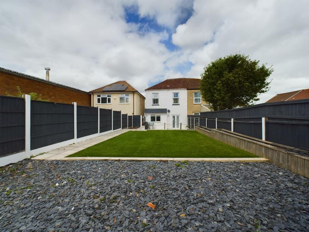 Additional image 18 of Dorset Road Kingswood