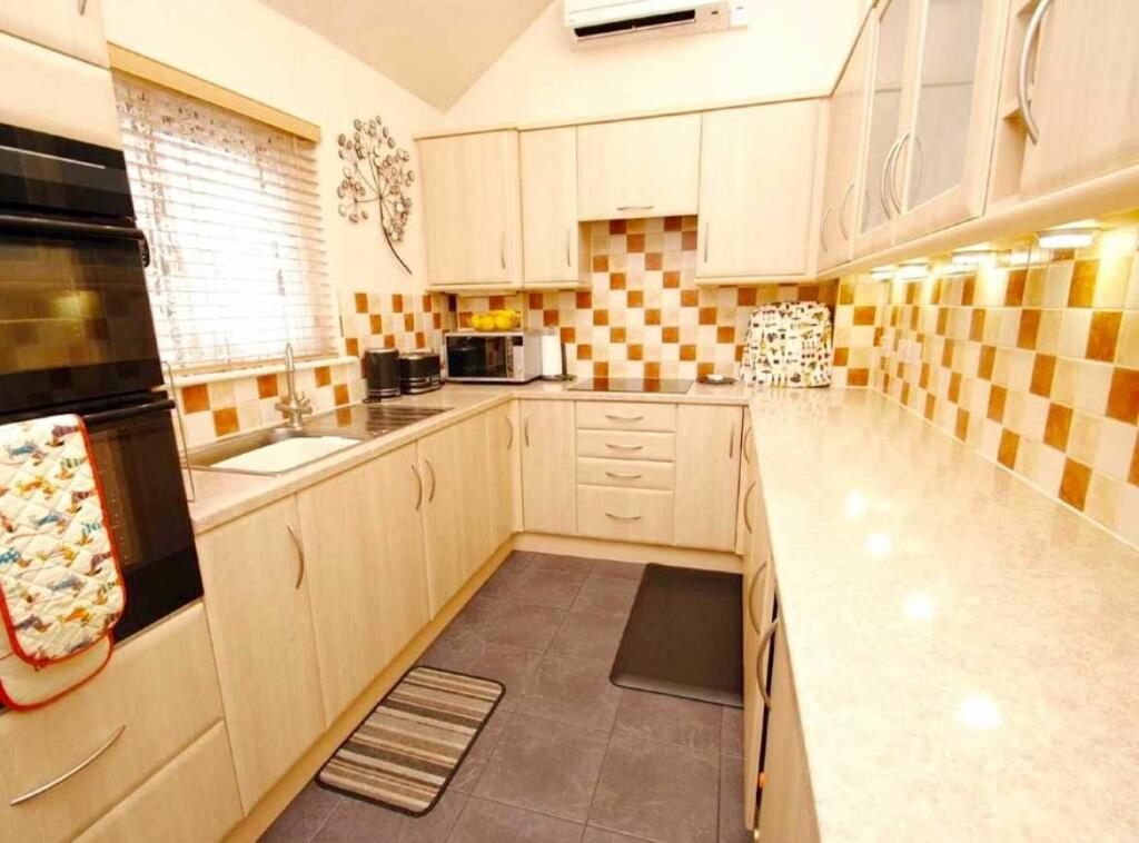 Additional image 3 of Manx Road, Bristol