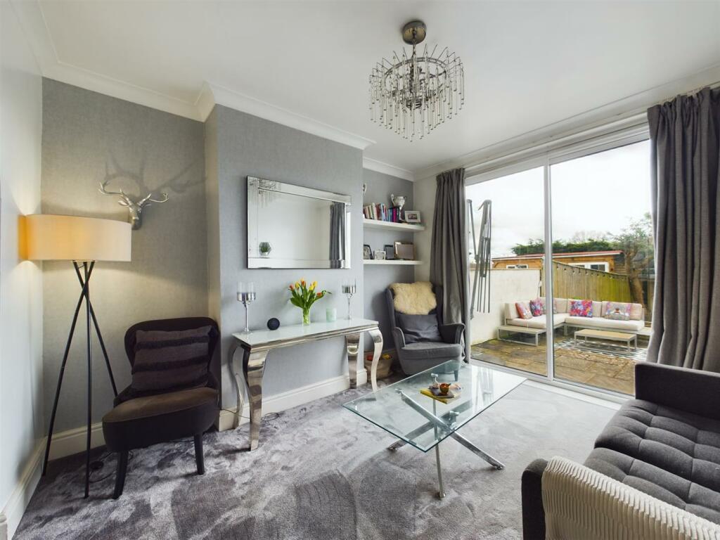 Additional image 5 of Central Avenue, Hanham, Bristol, BS15 3PQ