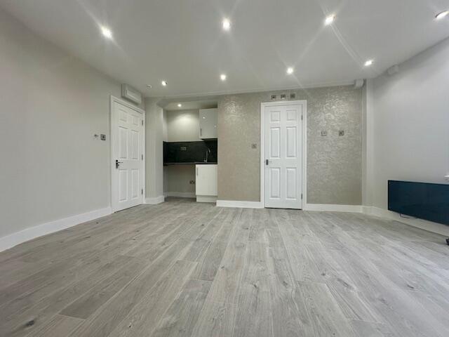 Additional image 4 of Queens Road, Clifton, BRISTOL