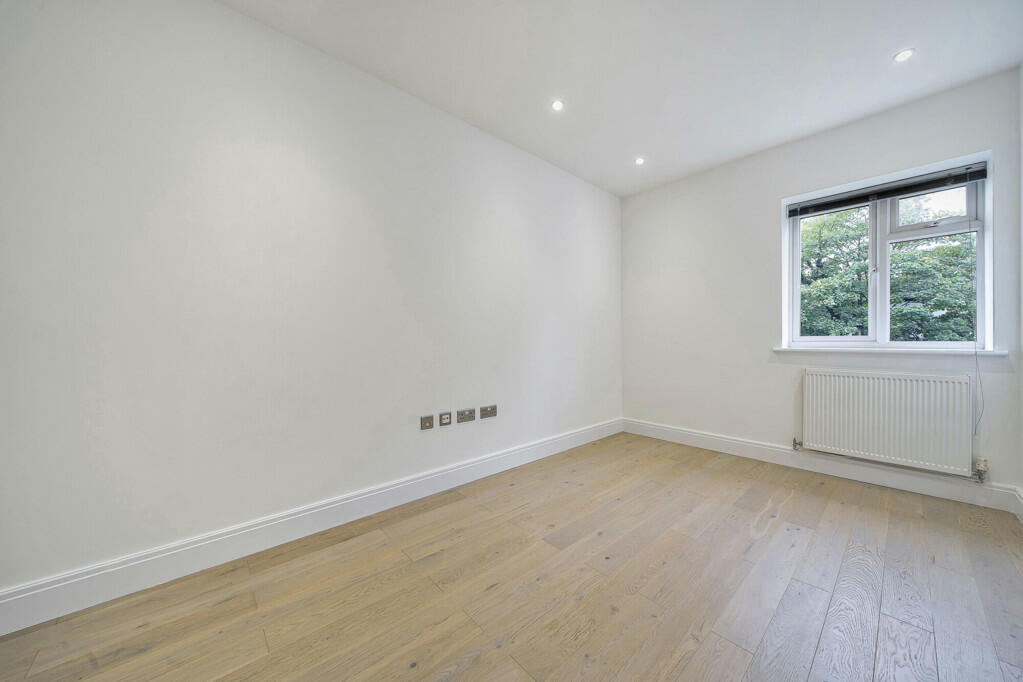 Additional image 14 of 2 Marion Crescent, Orpington, Kent