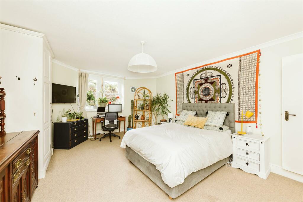 Additional image 8 of Redland Road | Redland