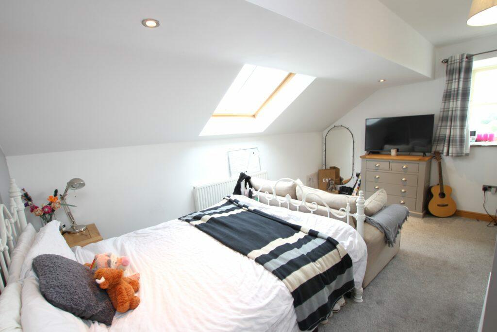 Additional image 15 of 4 bedroom barn conversion for sale – 3 Bough Gap Barn, Trawden, Colne, BB8 8NL
