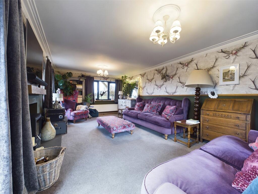 Additional image 39 of Brooklyn Cottage, Feltham Road