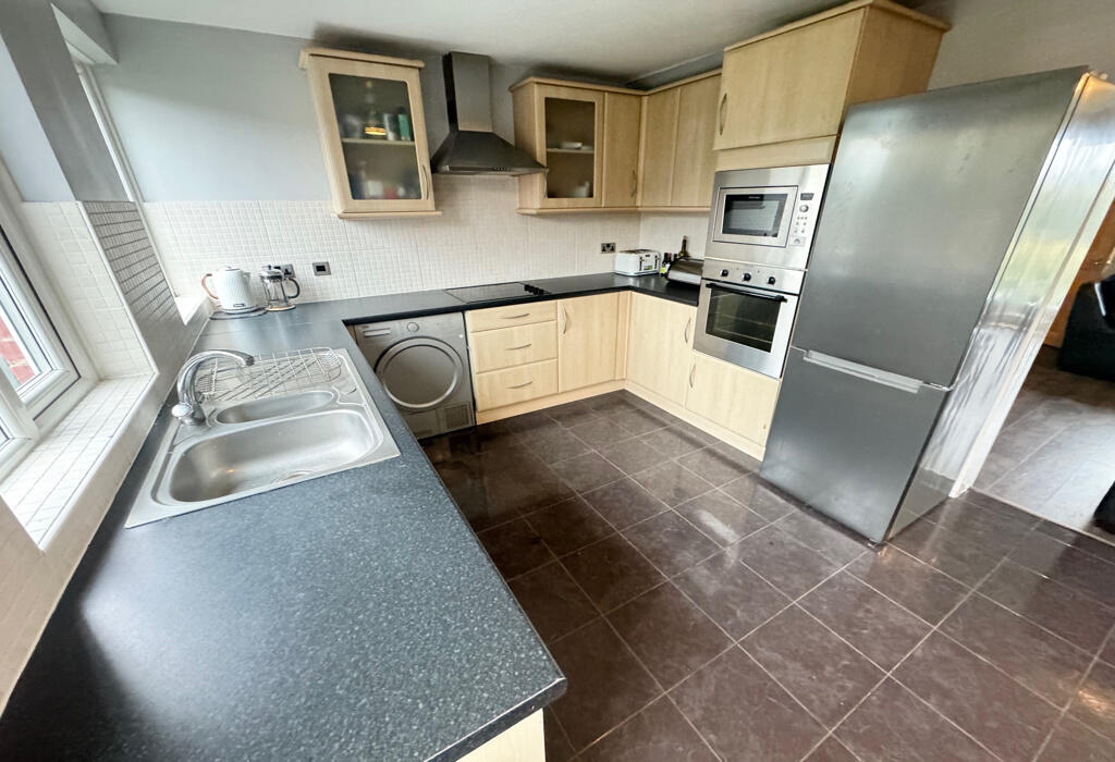 Additional image 20 of Coniston Grove, Baildon, Shipley, West Yorkshire