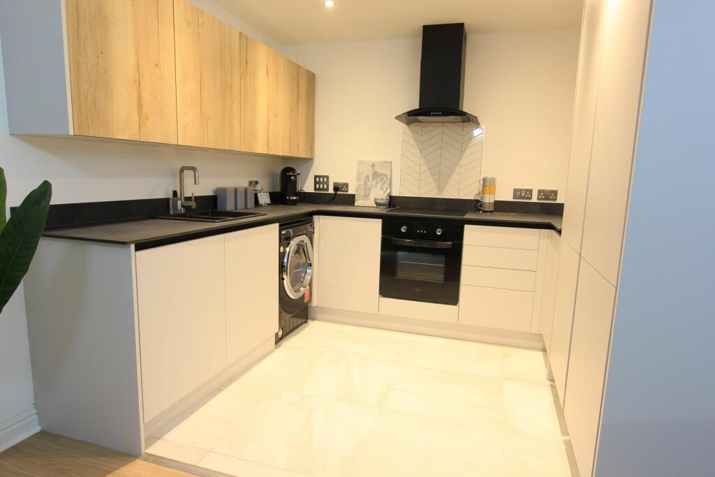 Additional image 6 of Flat , Cabot Mews, Braemar Avenue, Bristol