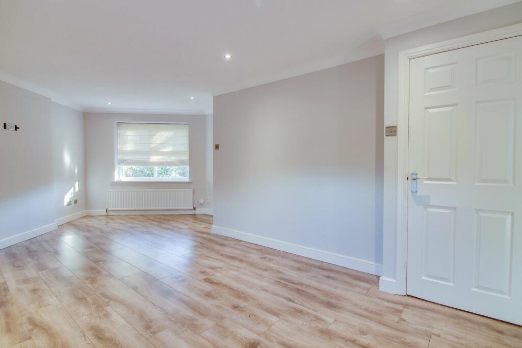 Additional image 5 of Roundhead Fold, Apperley Bridge, Bradford, West Yorkshire, BD10