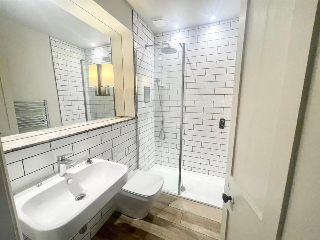 Additional image 6 of Flat 1 Pinehurst, 17 Bellevue Road, Clevedon