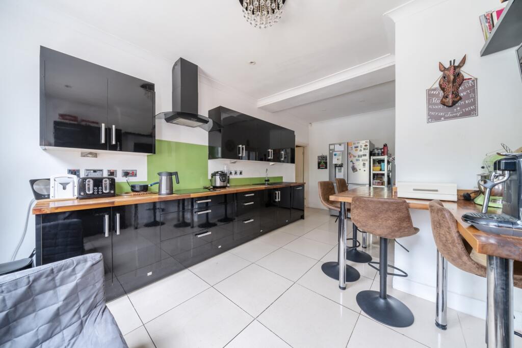 Additional image 4 of Alexandra Crescent, Bromley