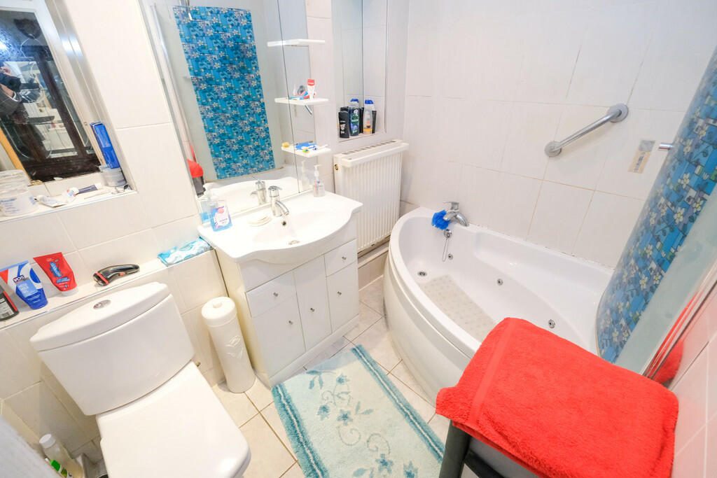 Additional image 10 of Avalon Close, Orpington