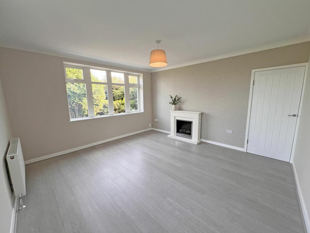 Additional image 5 of Santa Monica Road, Idle,