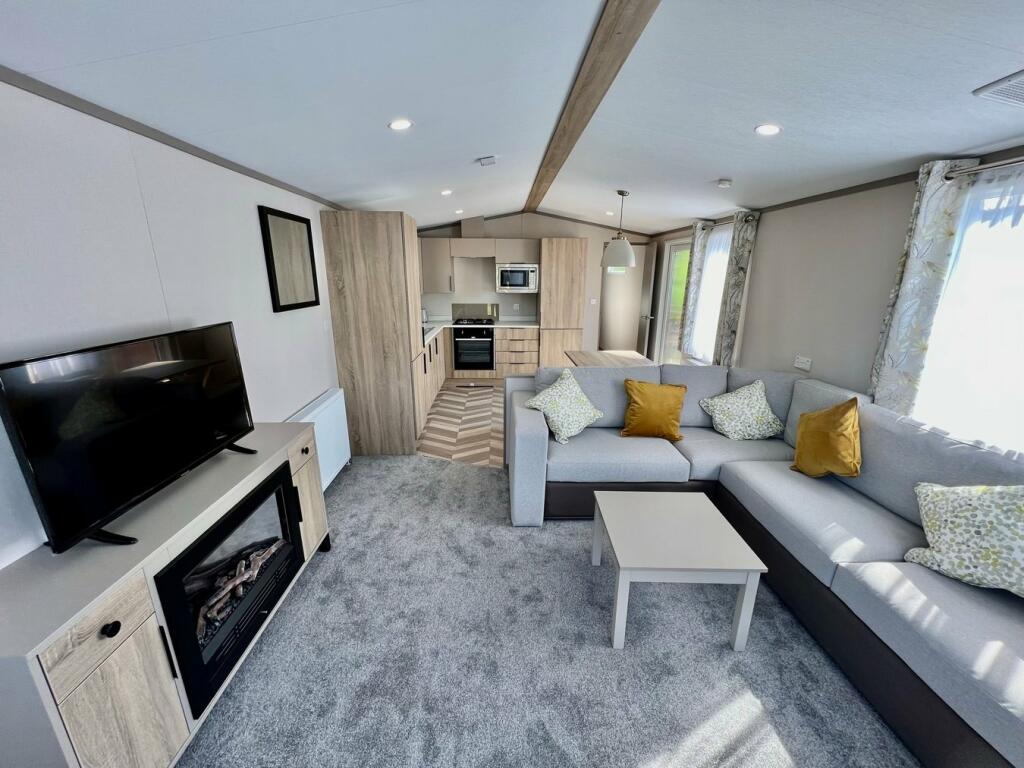 Additional image 6 of Three Holiday Lodges, Cheddar, BS25