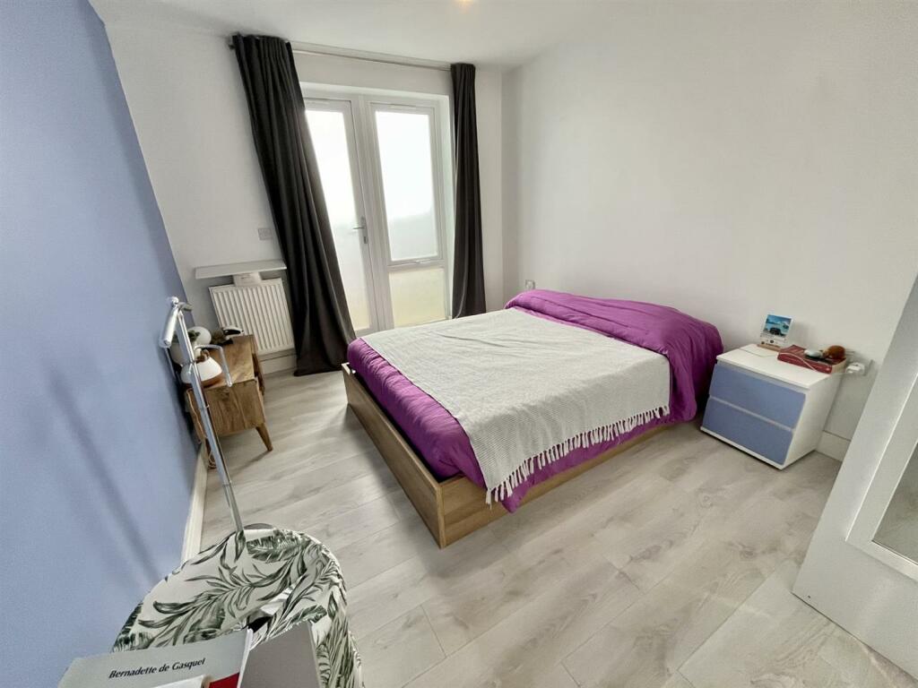 Additional image 5 of High Street, Newhaven