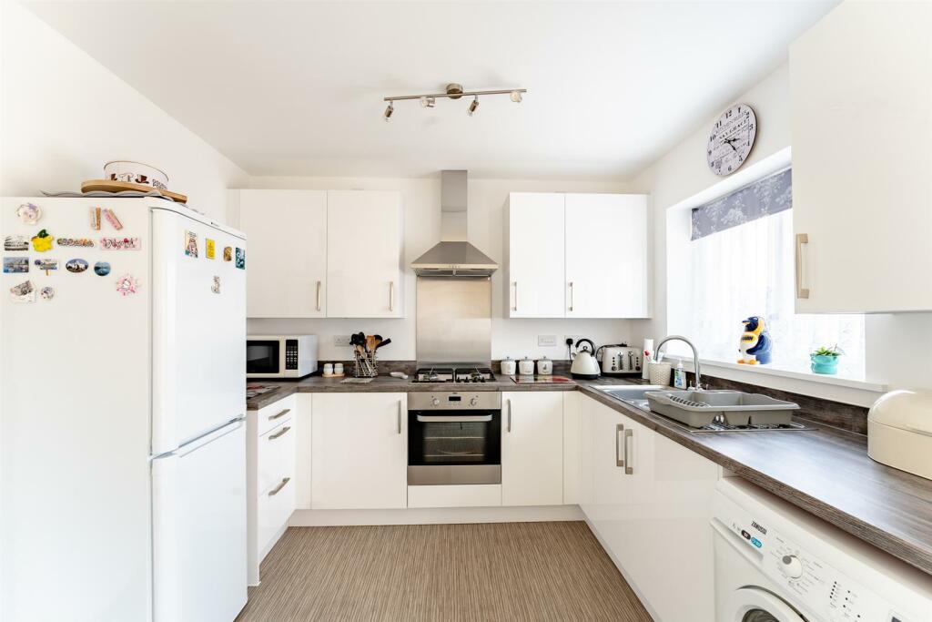 Additional image 2 of Lord Way, Locking Parklands - IMMACULATE