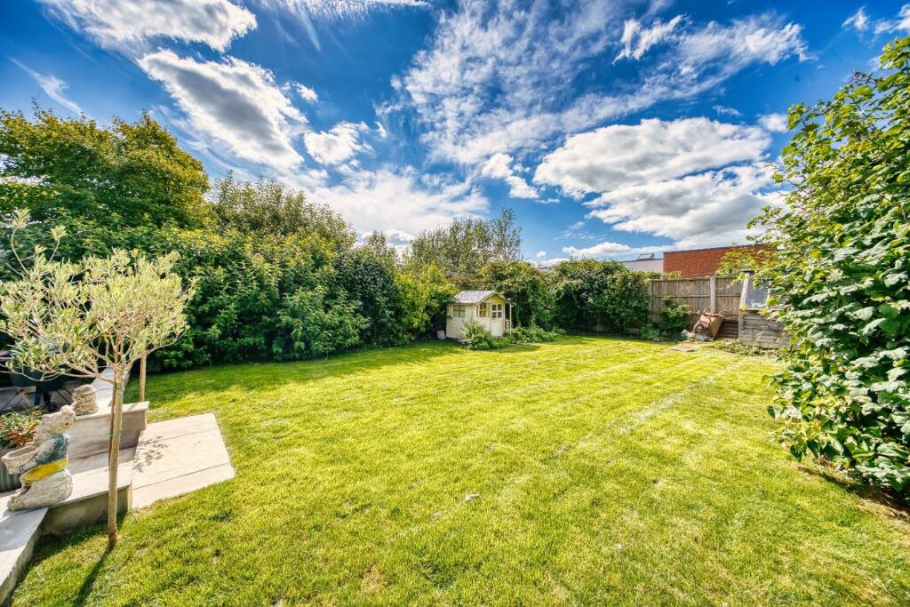 Additional image 14 of Impeccable family home located at the North End Of Yatton