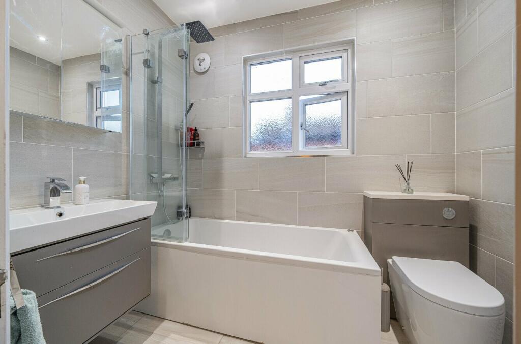 Additional image 15 of Southborough Lane, Bromley, BR2